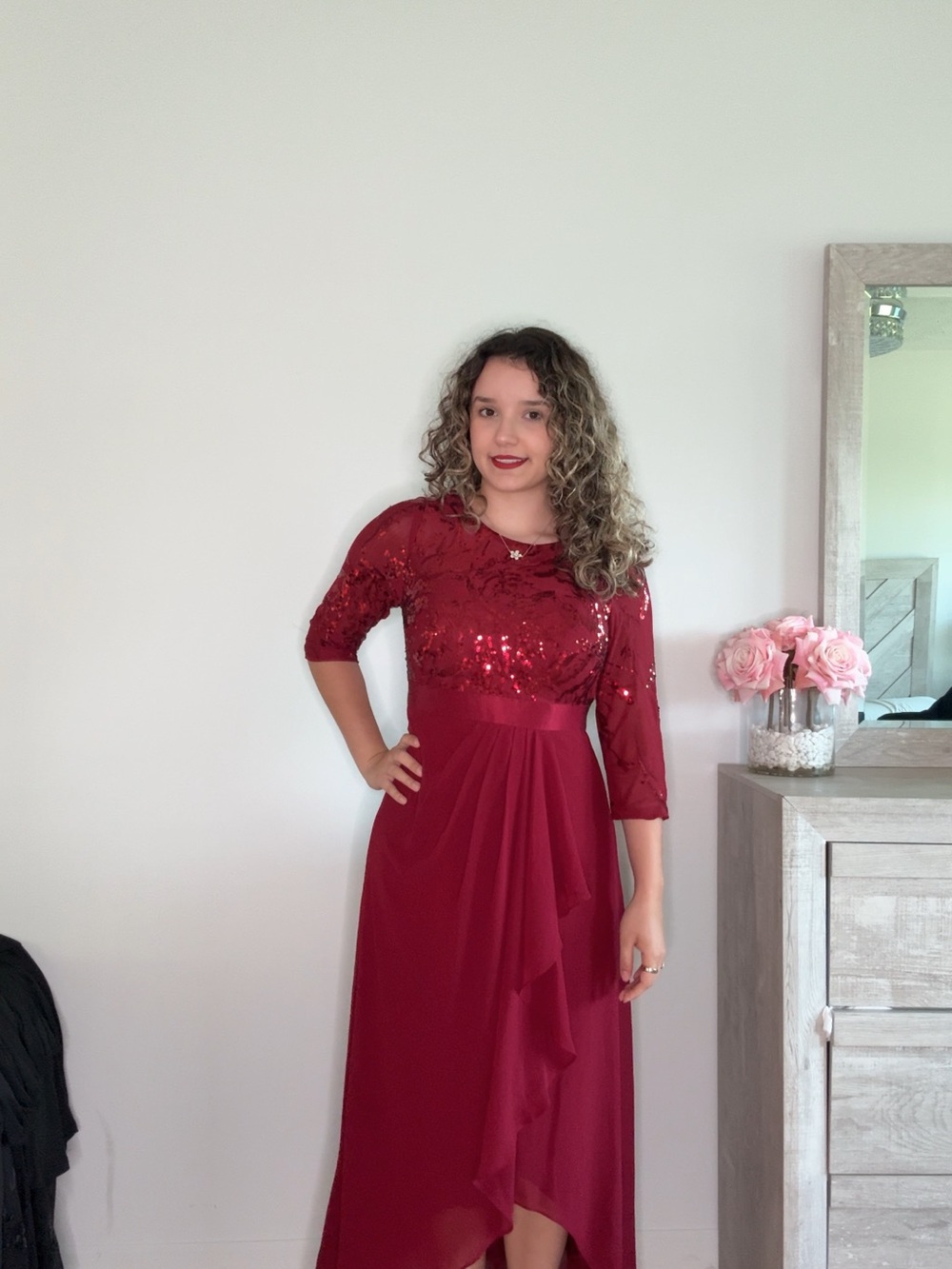 Red Sequin & Chiffon Evening Dress - Elegant Women's Formal Gown